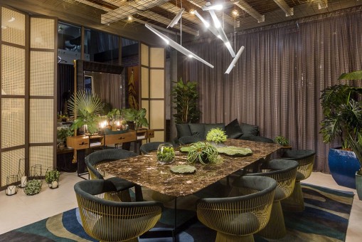 Região Centro Oeste: Sala de Jantar projetada pelas arquitetas Vanessa Faller e Maira Queiroz,  Espaço do Traço Arquitetura
