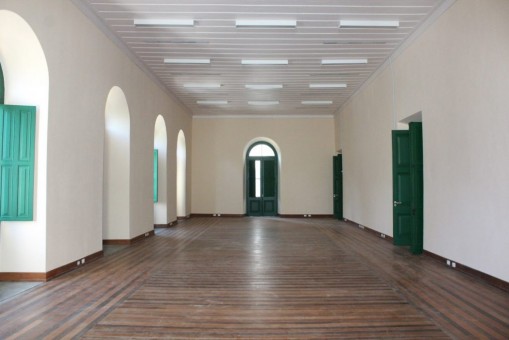Salão interno no segundo pavimento da antiga Casa de Câmara e Cadeia de Florianópolis.

Foto: Divulgação Concrejato 